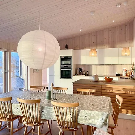 Elegance And Stunning View By Stavanger * Fister