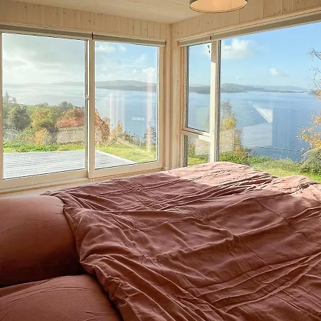 Elegance And Stunning View By Stavanger Feriehus Fister