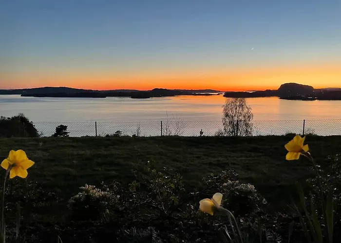 Elegance And Stunning View By Stavanger * Fister